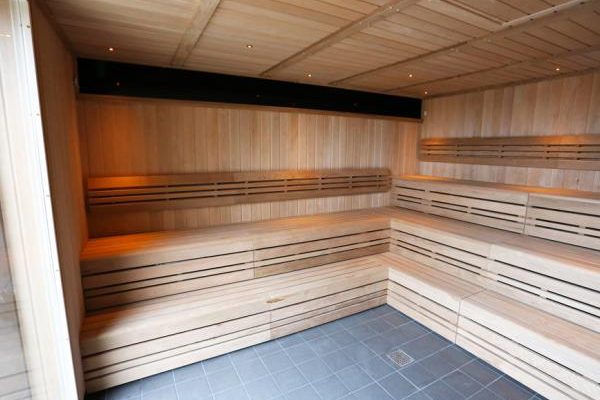 R R Facilities Hydrotherapy Spa Sauna Steam Room