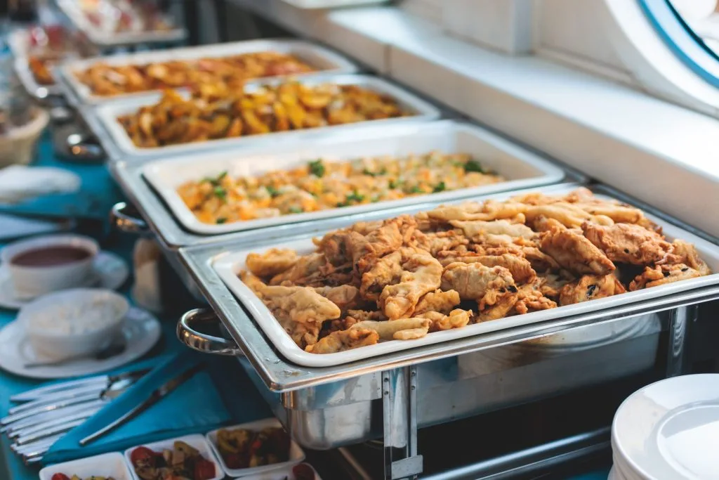 Hot buffet food for wakes at Birchwood Park
