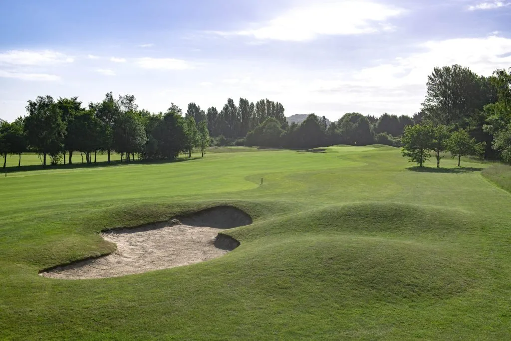 Image of the golf course showing the bunker
